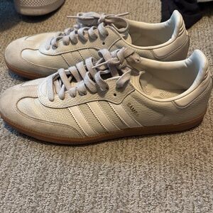 Adidas Cream and Tan Sambas
